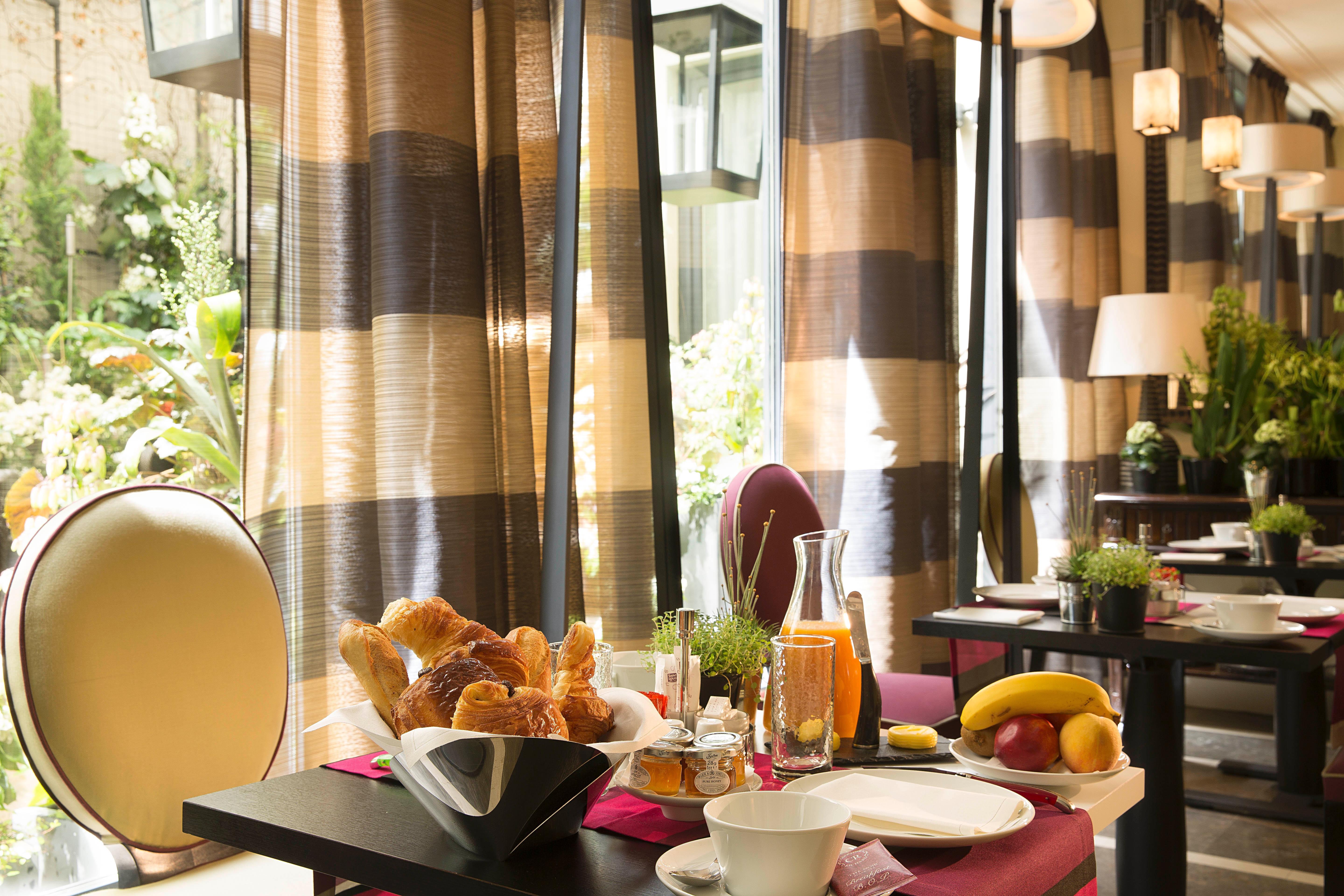 Madame - Saint-germain-des-pres