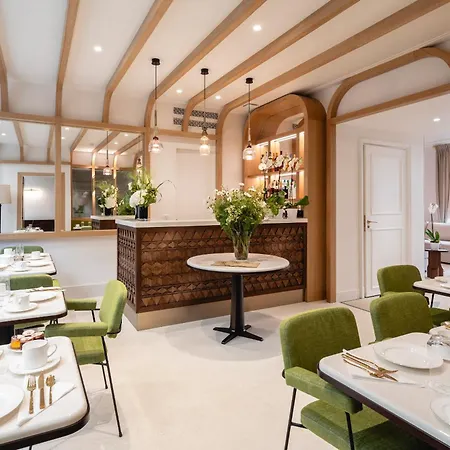 Hotel La Madame 4*