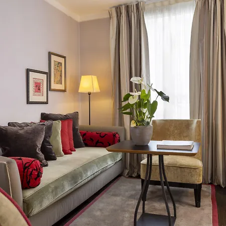 La Madame Hotel Parigi